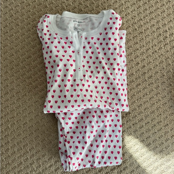 Roller Rabbit Heart Pajamas - Picture 3 of 5